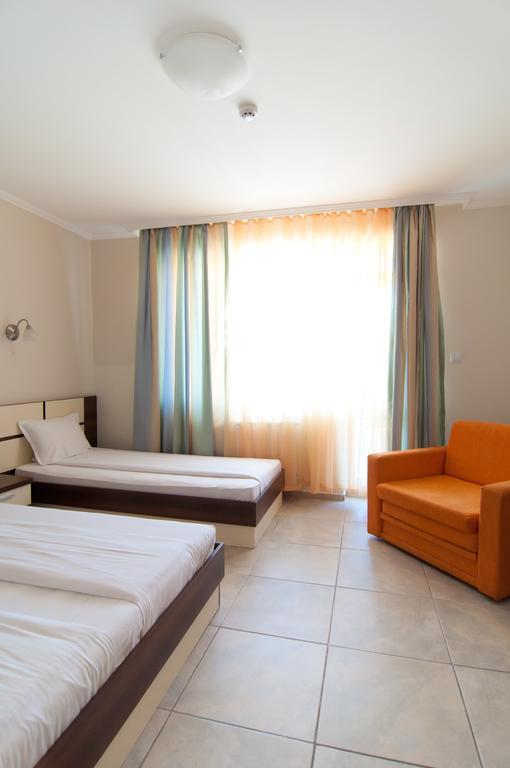 Guest House Hiora Ахтопол Екстер'єр фото