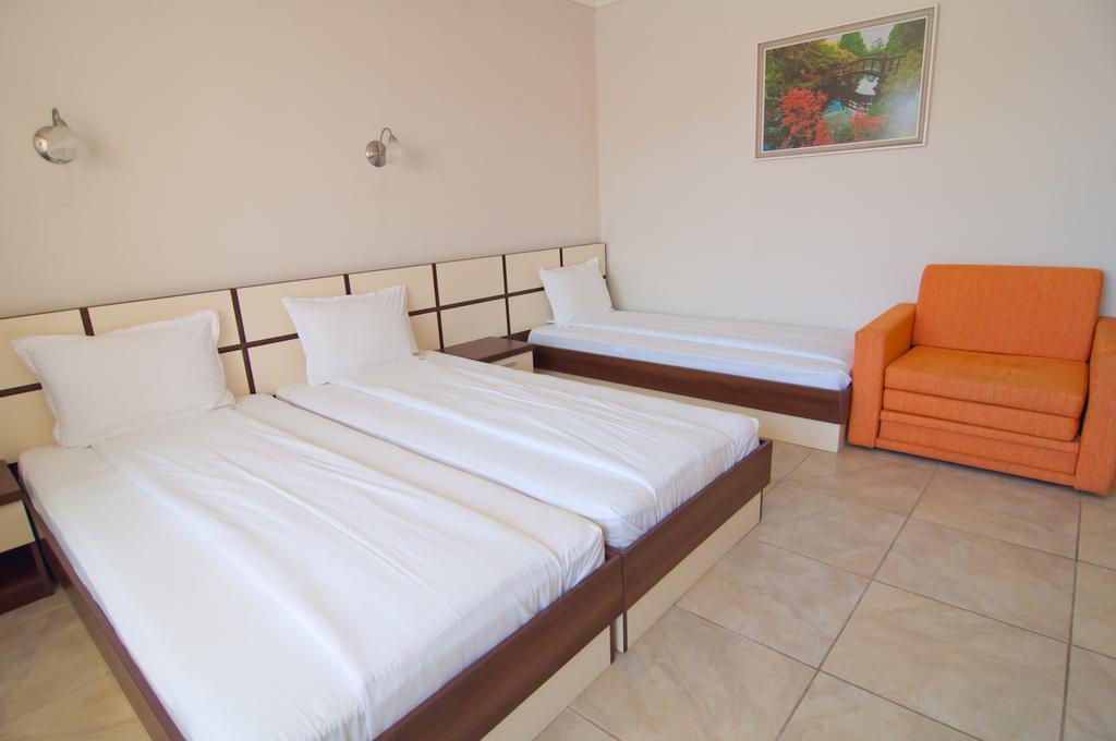 Guest House Hiora Ахтопол Екстер'єр фото