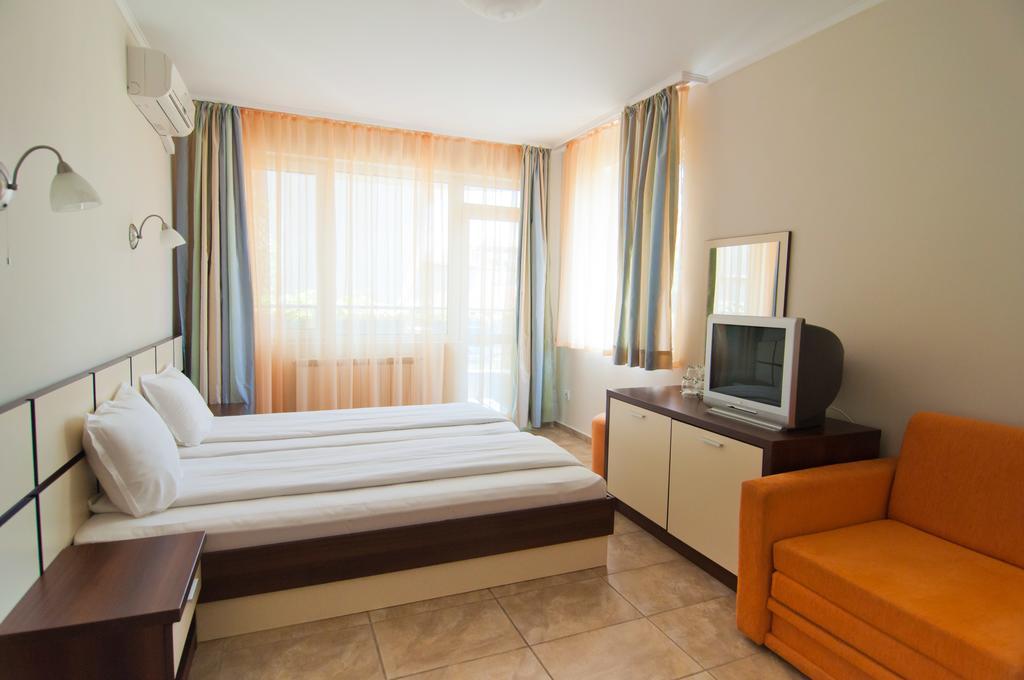 Guest House Hiora Ахтопол Екстер'єр фото